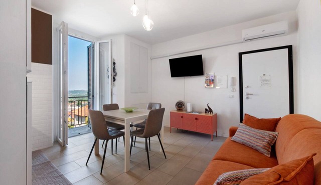 Apartment 'Diamond House Holiday' with Mountain View, Wi-Fi and Air Conditioning
