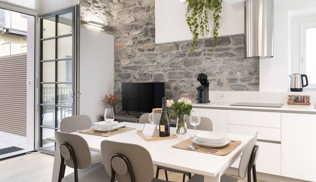 Apartment in Como with 2 bedrooms sleeps 4