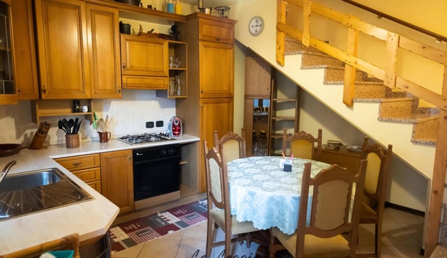 [Apartment in the Beautiful Courtyard] Lake Lugano
