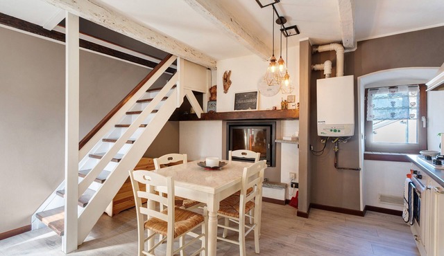 Apartment "La Ghianda" with Terrace & Wi-Fi
