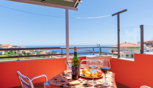 Apartment Laranjeiras, A lovely apartment in the Heart of Calheta