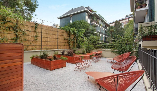 Apartment ' Lorenza' with Shared Garden, Wi-Fi and Air Conditioning