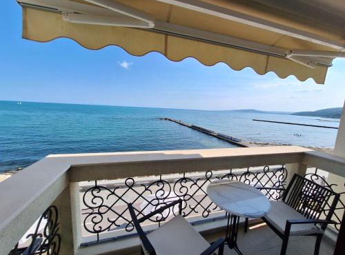 Apartment Maraya 1 ,Carpe Diem complex, Balchik, free parking