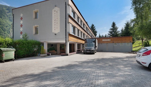 Apartment 'Marilleva 900 Kristall' with Mountain View, Shared Terrace and Wi-Fi