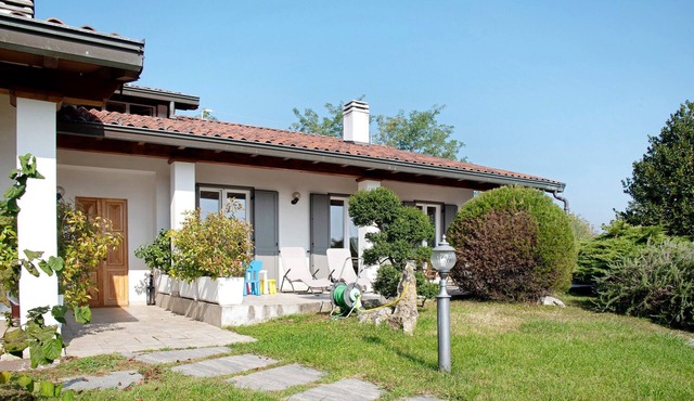 Apartment 'Mora' with Mountain View, Private Terrace and Wi-Fi