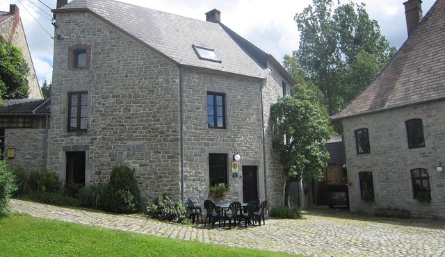 Apartment near Forest and Hiking Trails