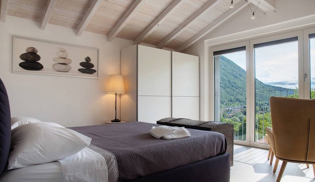 Apartment 'Residenza La Fonte Second Floor' with Unbeatable Sasso del Ferro View