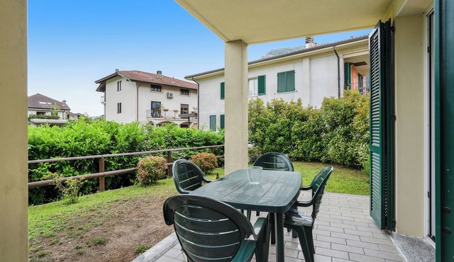Apartment Residence Camelie - Mazzini 2 with Mountain View, Garden & Wi-Fi