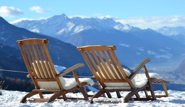 Apartment "Tholer 1" with Mountain View, Shared Terrace & Wi-Fi