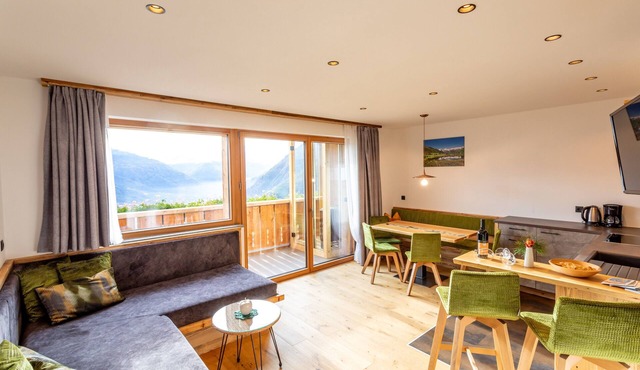 Apartment 'Waldes Duft - Patleidhof' with Mountain View and Private Sauna on the Balcony