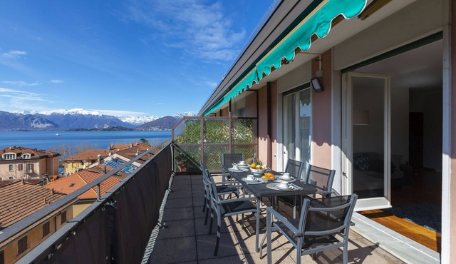 Appartamento Il Golfo: Lake View in Laveno-Mombello, Laveno Mombello, Italy