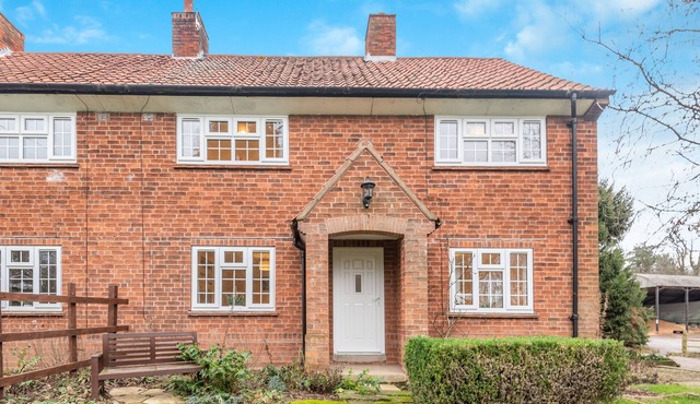 Apple Orchard Cottage - Southwell