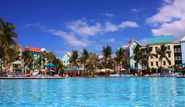 Atlantis Harborside Resort, 2 bedroom lock-off, sleeps 8, Dec. 28-Jan. 4, 2025