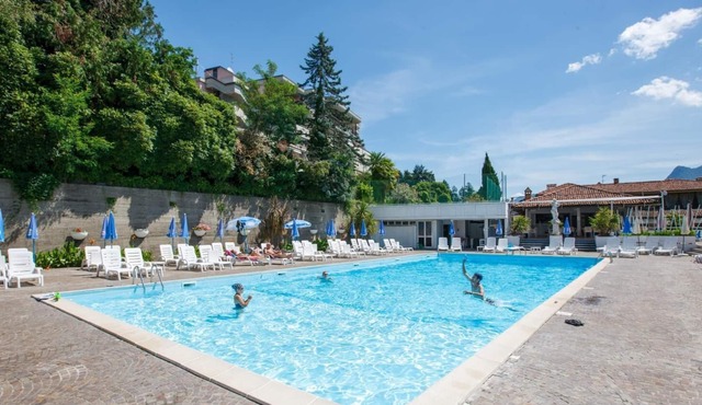 Attractive studio with terrace and garden, pool and dream view