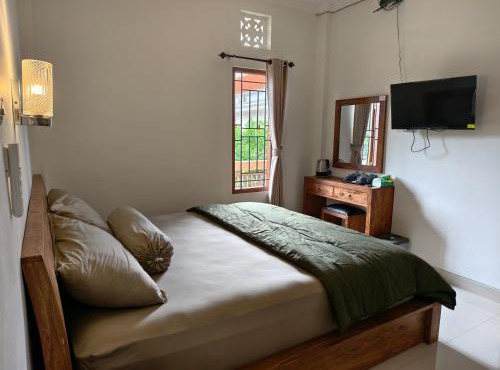 Ayuna Guest House