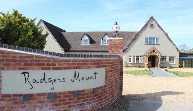 Badgers Mount Hotel