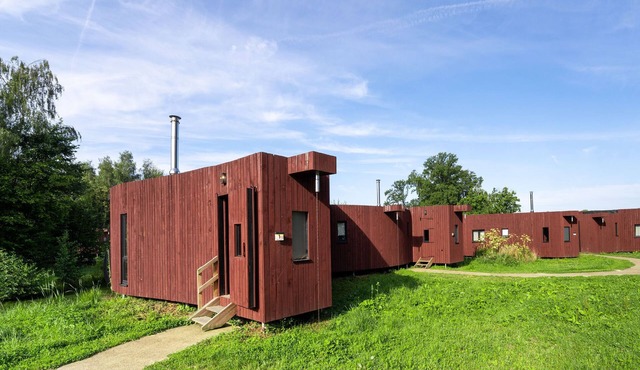 Bayleaf: Forest Retreat