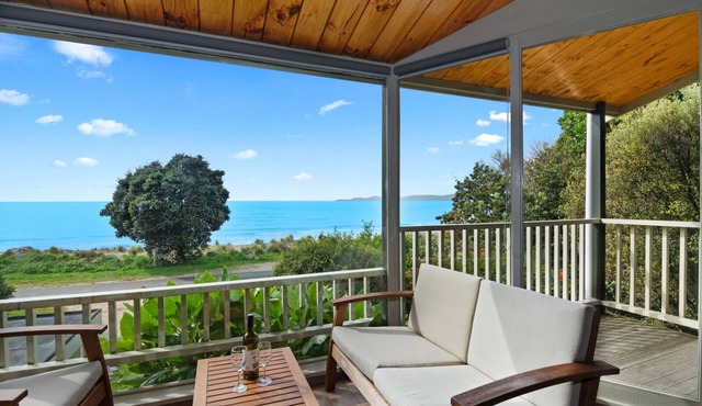 Beachfront home-dogs allowed