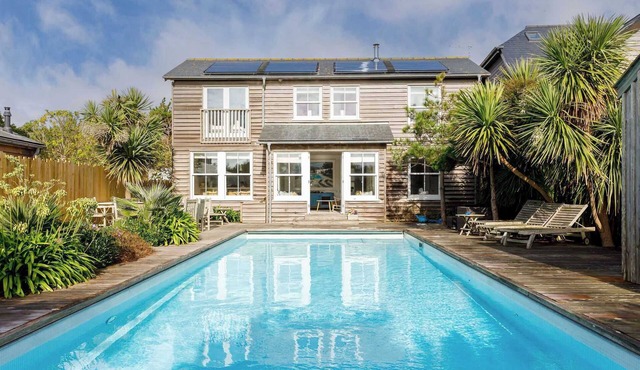 Beachfront House w Pool & Steam