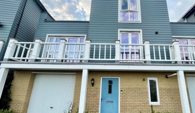 BEAULIEU PARK - SLEEPS 10 - CHELMSFORD