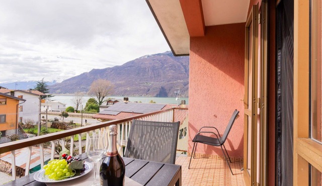 Beautiful apartment for 5 people with WIFI, TV, balcony and pets allowed