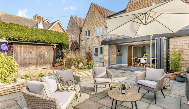 Beautiful Country 3 Bed Escape, Warwickshire - Pass the Keys