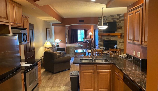 Beautiful First Floor 3 Bedroom Condo Suite At Chula Vista Resort w/ Water Park