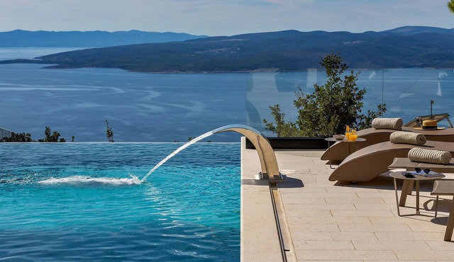 Beautiful home in Bast with sauna