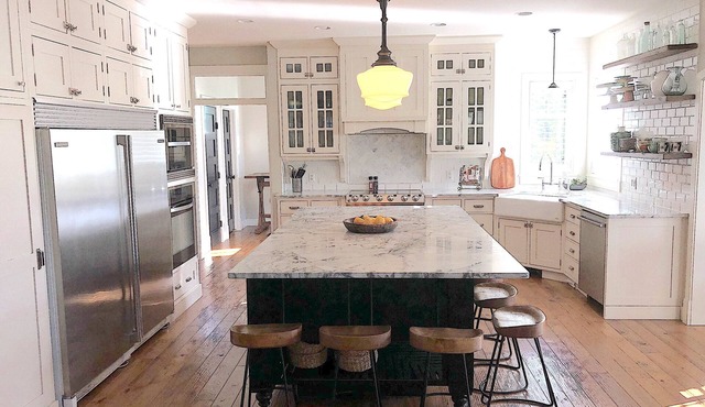 Beautiful home in Lake Chaparral