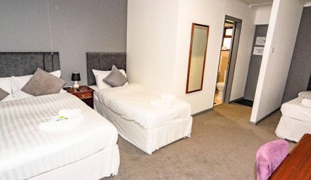 Beautiful I Way Inn hotel