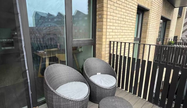 Beautiful modern 1 bed flat
