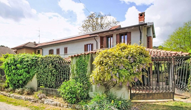 Beautiful villa for 4 guests with WIFI, TV, terrace and pets allowed