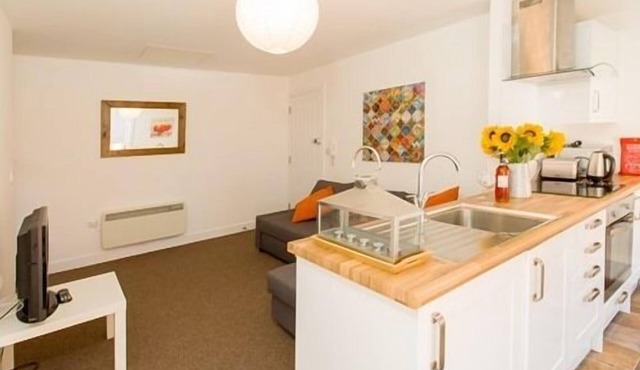 Beddoe Apartments