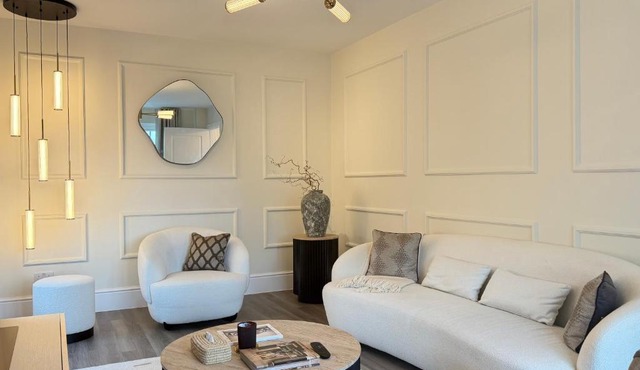 Bicester Rachi Villa- 3 bedroom luxurious house close to Bicester Village & The Cotswolds
