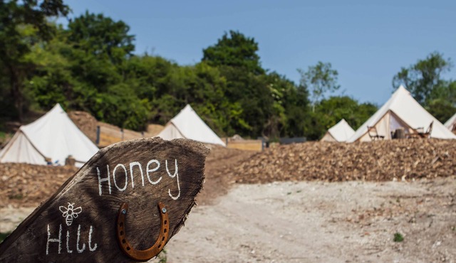 Bloom Canyon luxury bell tent glamping