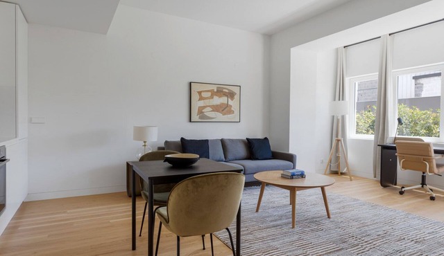 Blueground | Areeiro, turnkey, fully furnished