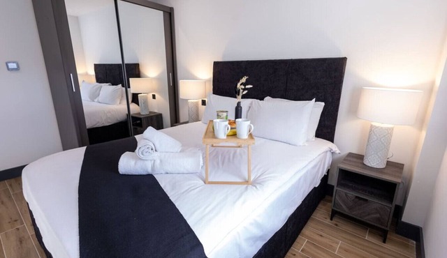 Borehamwood Flat 6