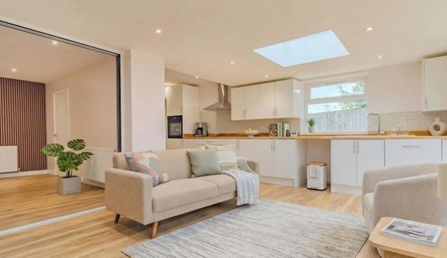 Boutique Bungalow Retreat Near Charnwood