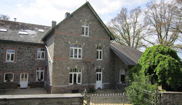 Bovigny holiday home with cinema