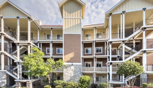 Branson | Pool & Mountains | 2BR Deluxe