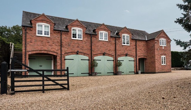 Bridge House Barn