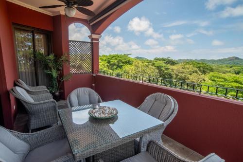 Bright and cozy 3BR Condo - Bougainvillea - Reserva Conchal Golf Resort