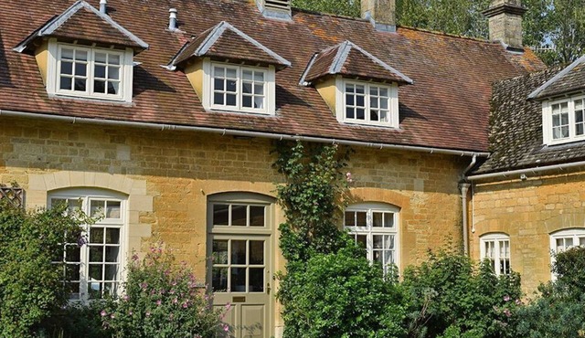 Bruern Cottages - Newmarket (sleeps 8 + 2)