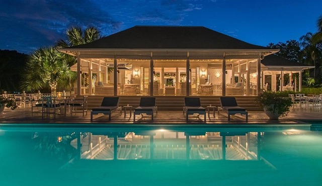 Bumpers Nest Villa - Elegant Caribbean Living