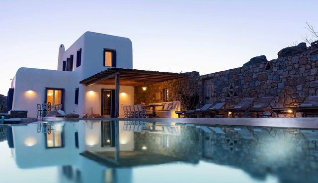 By Whitelist Mykonos