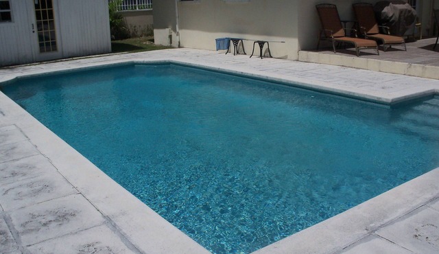 Cable Beach 2 bedrooms - brand new with pool