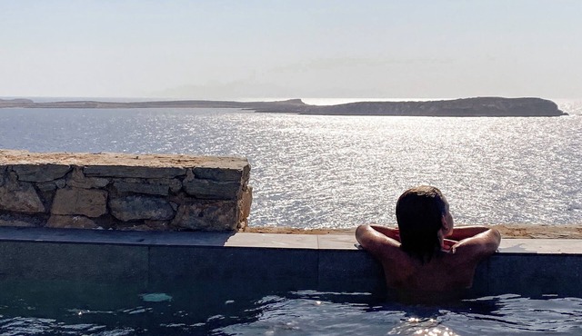 Canava suite Paros, 65sq.m | Private Pool & Panoramic sea view | "endless blue"