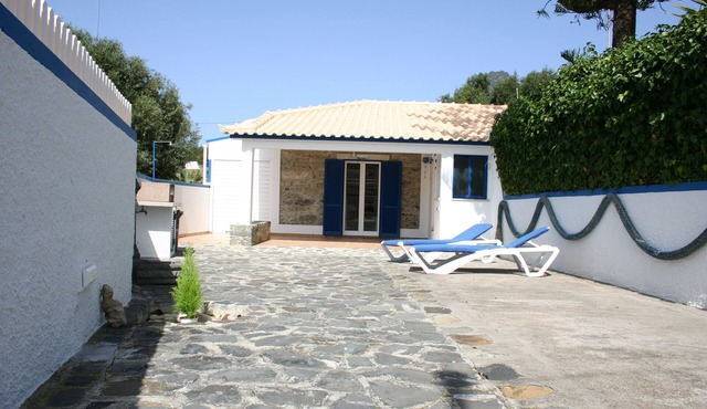 Cantinho Azul - Charming bungalow