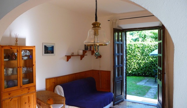Casa al Ponte apartment with private garden, Wifi Internet!