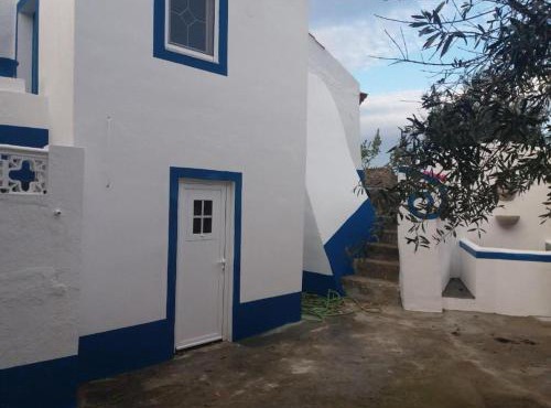 Casa Castelo de Alegrete by Portus Alacer
